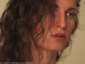 webcam girl yulladao image #2392300
