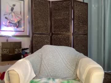 webcam girl gl1tter_barbie image #1874655