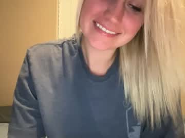 webcam girl smexxii93 image #6330317