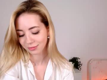 webcam girl emmi_rosee image #1393363