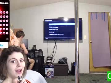 webcam couple ryanrailer image #3678495