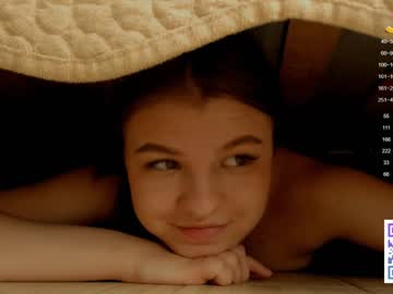 webcam girl aryanalarsen image #5263015