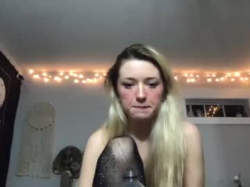 webcam girl nicholexoxo23 image #4023477