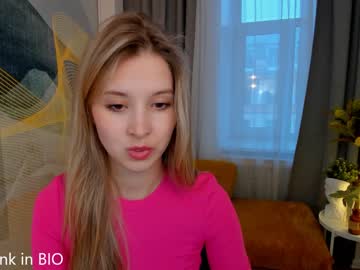 webcam girl milablush image #3932868