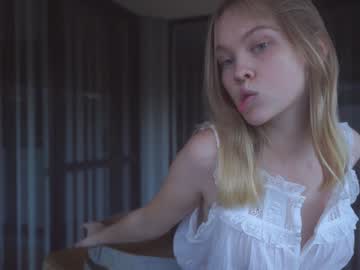 webcam girl bibi_it_is image #4409712