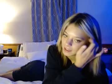 webcam girl lily_marieee image #3780222