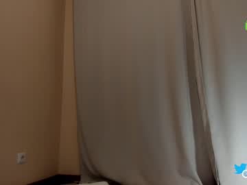webcam girl hollyextra image #5595500