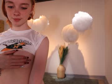 webcam girl lily_devi image #2289566