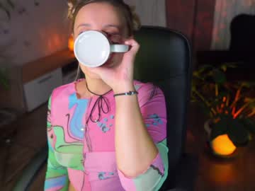 webcam girl juicyandthepussyblvd image #2487952