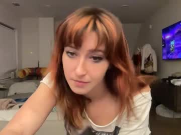 webcam girl sluttylilsister image #6180290