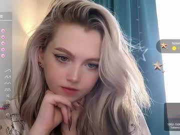 webcam girl small_blondee image #5347548