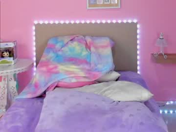 webcam girl little_effy18 image #2560446