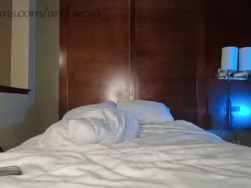 webcam couple ari_lovexo image #4571732