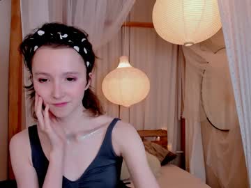 webcam girl hailiemills image #3048601