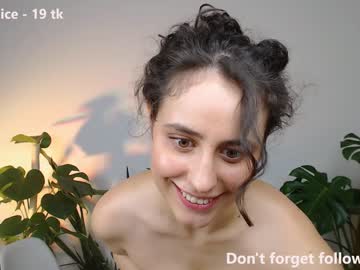 webcam girl flaming_hotty image #4741200