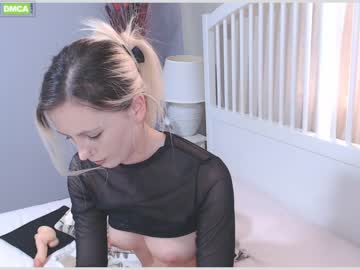 webcam girl sweetgirlandbigcock image #1688447