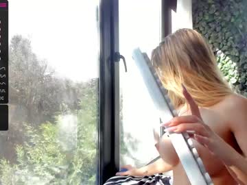 webcam girl sassyt33n image #2899862