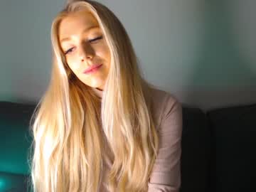 webcam girl pervyblonde image #488809