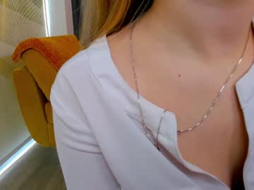 webcam girl milablush image #3165129