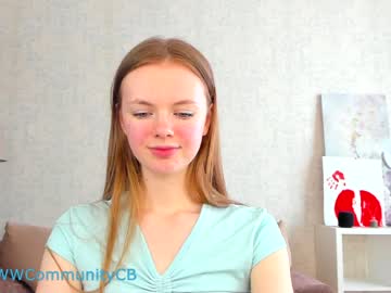 webcam girl look_at_show image #4388521