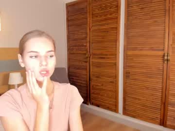 webcam girl kellanflowers image #5263651