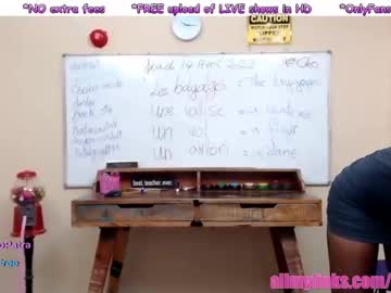 webcam girl livecleo image #1555463