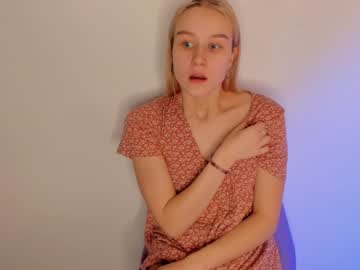 webcam girl melinaestes image #3945872