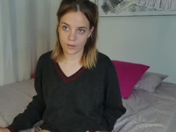 webcam girl hey_toni_ image #3234660