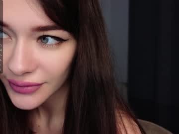 webcam girl predatory_eyes image #6429123