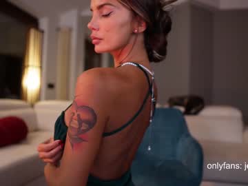 webcam girl therealbonnieclydex image #5359162