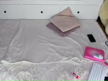 webcam girl roxy_blue_eyed_ image #4338821