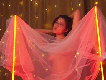 webcam girl helenmoors image #4819152