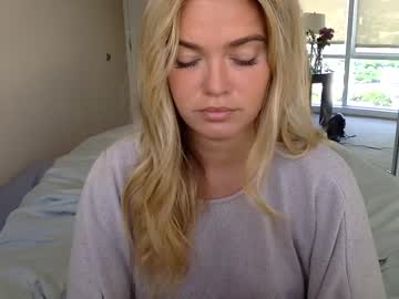 webcam couple littlemaryjane19 image #5100004