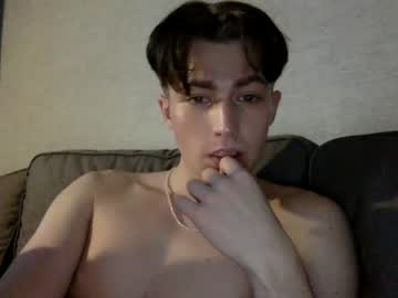 webcam man nonrelevant01 image #510102