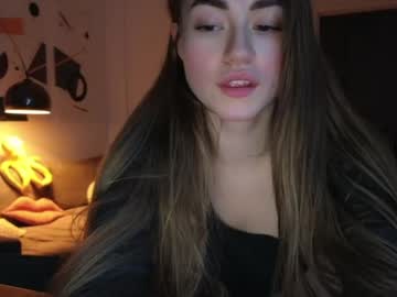 webcam girl strawberryjamx image #5149236