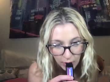 webcam girl scarlettsantana_ image #3056383