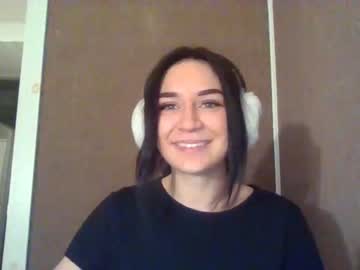 webcam girl heidiknight555 image #3471652