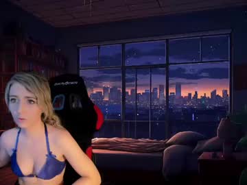 webcam girl kimilee22 image #5286934