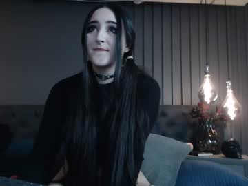 webcam girl charlotte_germanotta_ image #5026602