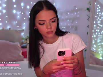 webcam girl ezra image #2459424