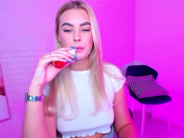 webcam girl 8a8y_nura image #1161538