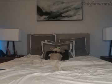 webcam couple ari_lovexo image #2610784
