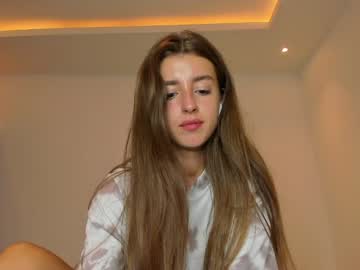 webcam girl coy_amina image #1837557