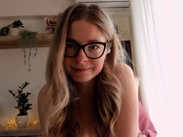 webcam girl bestgirl_ofthe_neighborhood image #4259952