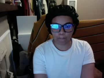 webcam girl yveonyx image #3092370