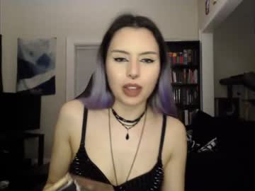 webcam girl runacrow image #4388081