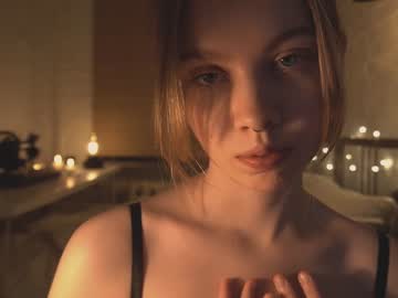 webcam girl bibi_it_is image #1906155