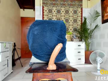 webcam girl little_izzi image #6638627