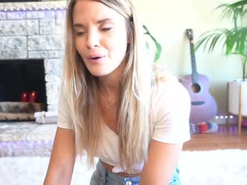 webcam girl phoenix_taylor image #1969656