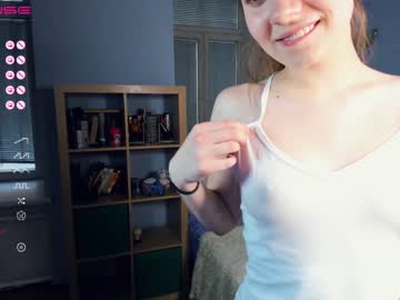 webcam girl youne_and_beautiful image #4197290